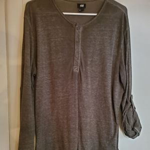 H&M men's top